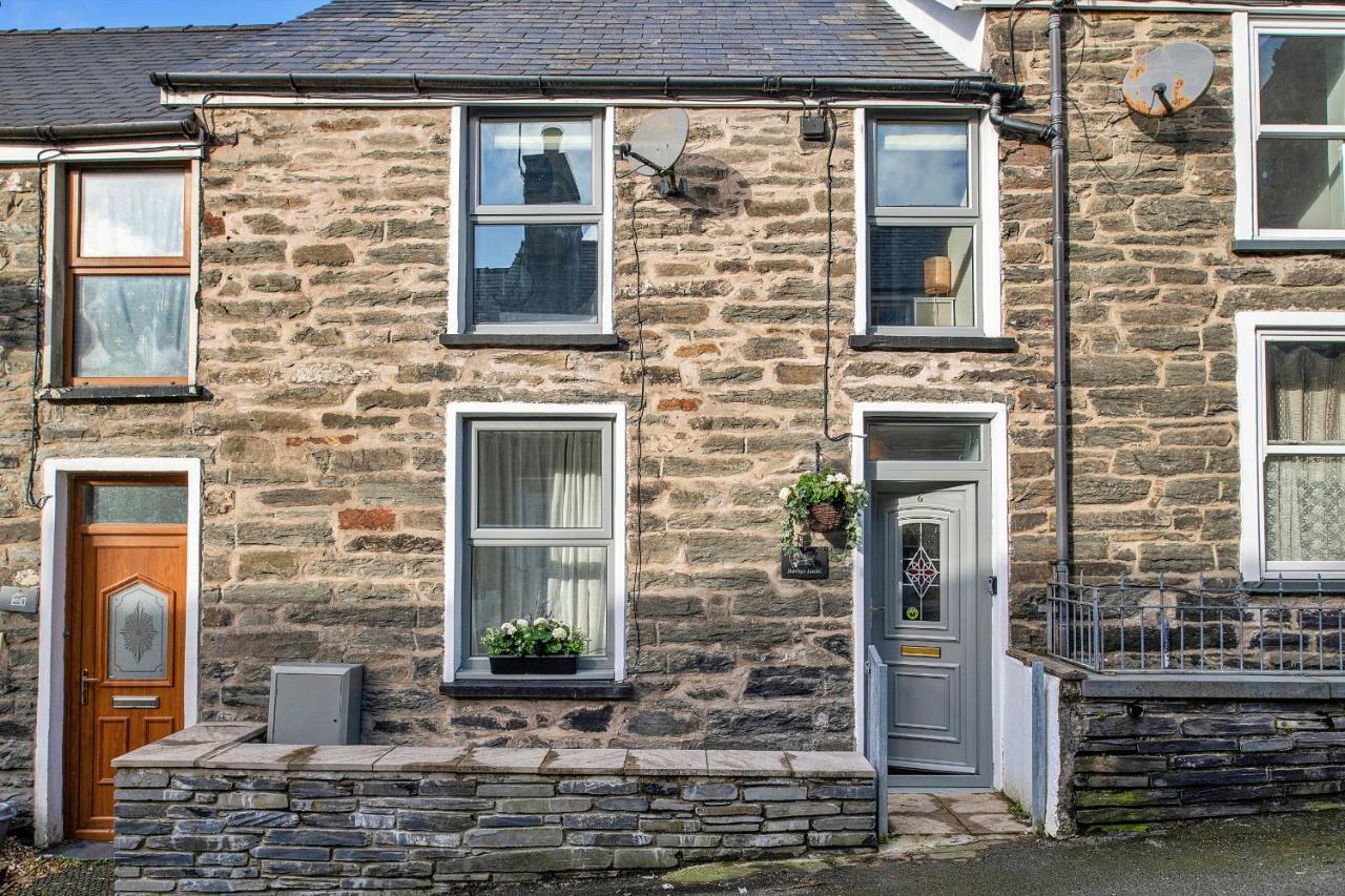 Finest Retreats - Bwthyn Llechi, Slate Cottage Blaenau Ffestiniog Eksteriør billede